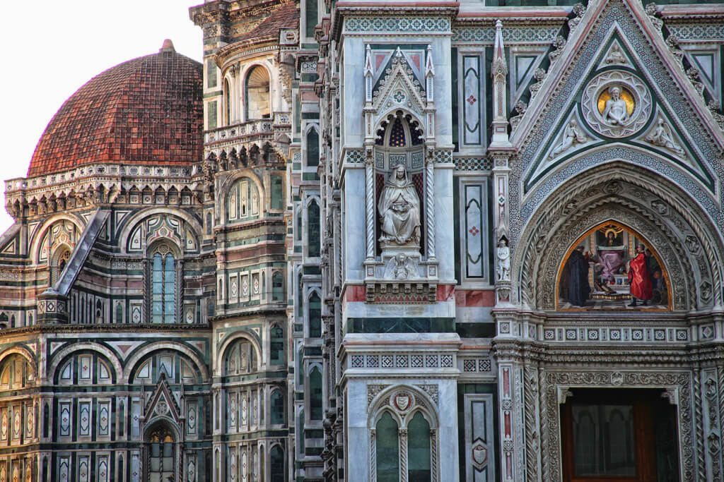 Собор Санта Мария в Баэсе, Андалусия, Испания Собор Санта Мария